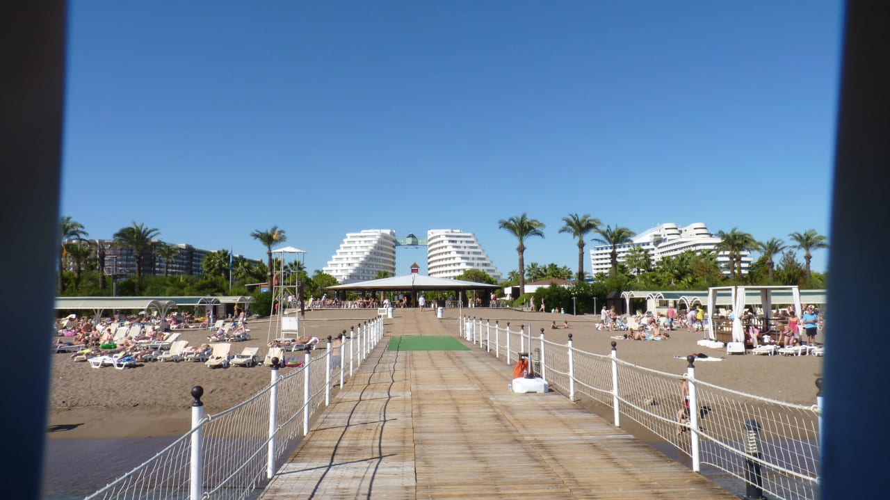 Am Strand Hotel Miracle Resort