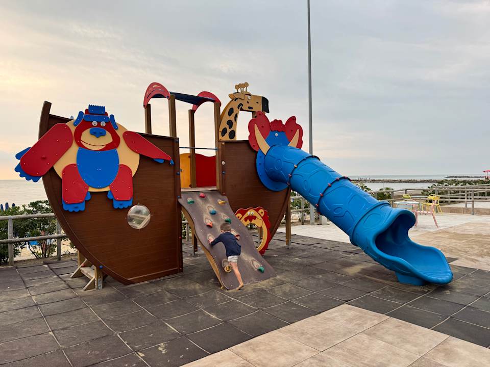 Gastro Villaggio San Francesco Mobile Homes by Happy Camp