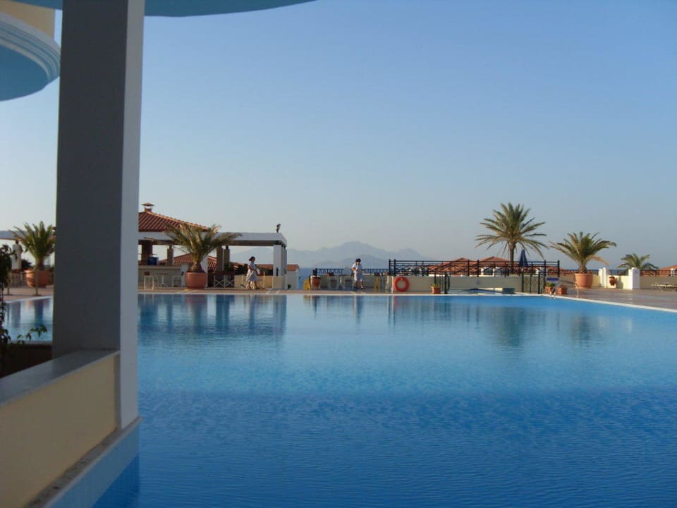 Blick vom Hauptrestaurant beim Frühstück Porto Bello Royal