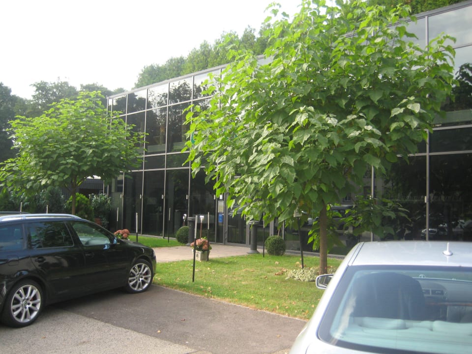 Blick auf das Hotel Nells Park Hotel