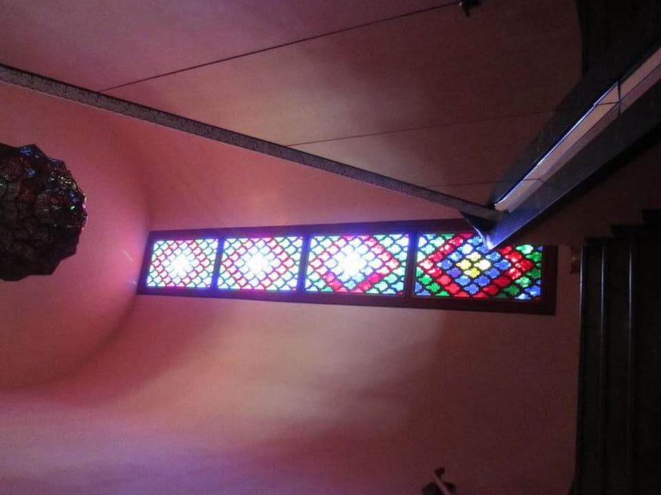 Klatka schodowa w hotelu Zaki Suites Hotel & Spa