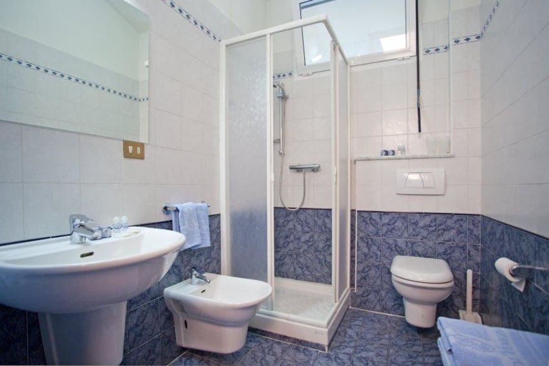 Bagno Hotel Venezia Marina di Pietrasanta