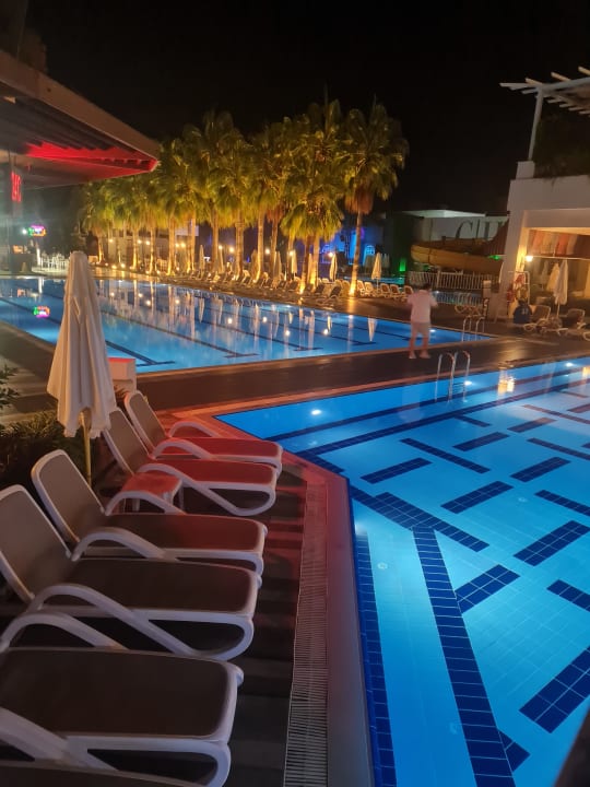 Pool Castival Hotel