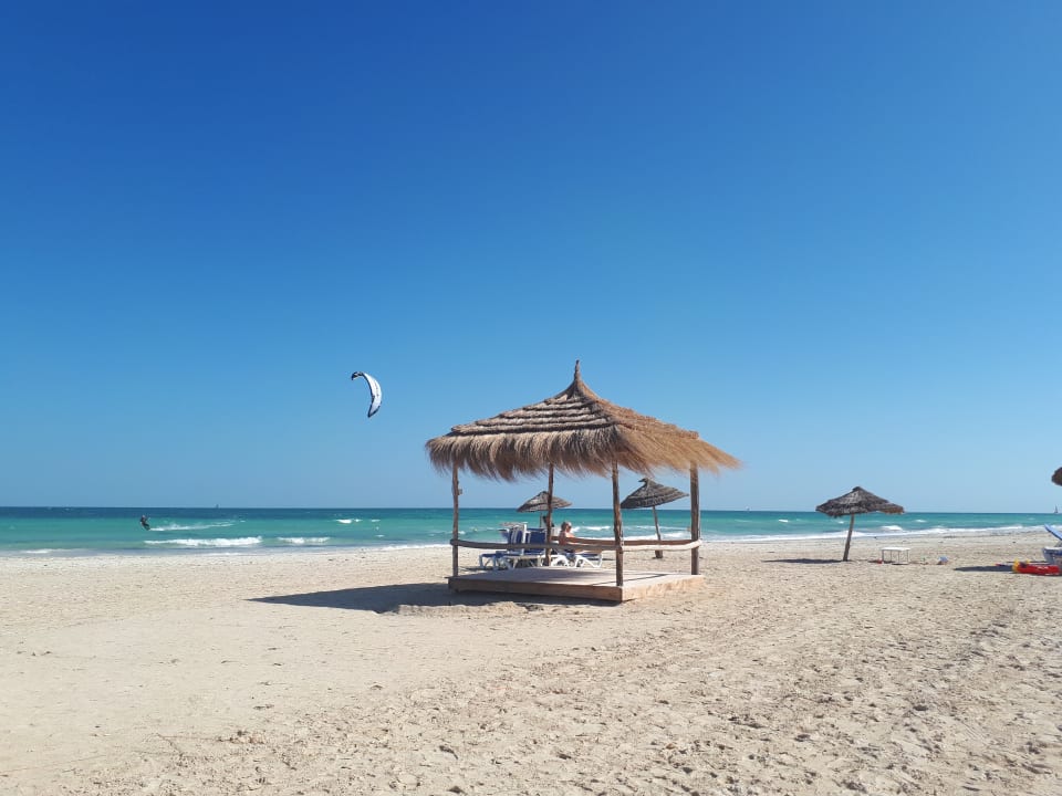 Kitesurfen vor dem Hotel Calimera Yati Beach