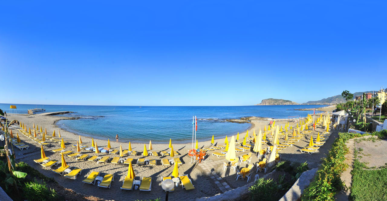 Strand Grand Uysal Beach & Spa Hotel