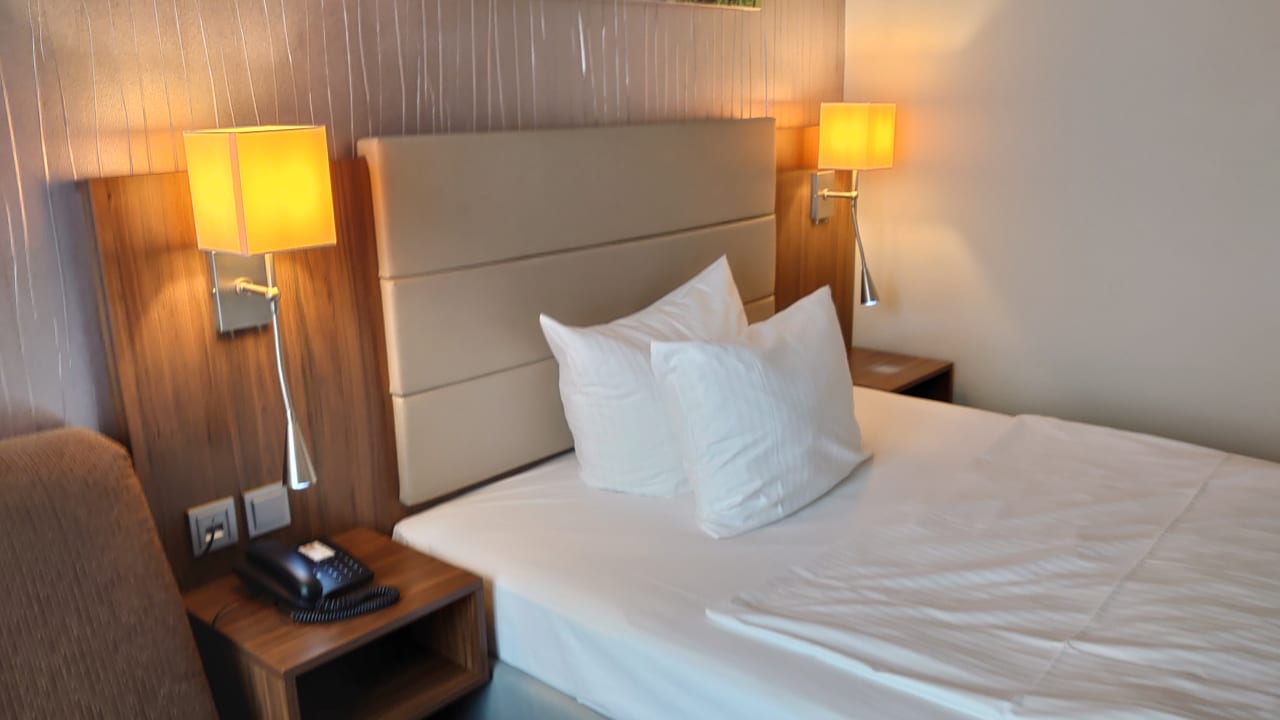 Zimmer Leonardo Hotel Dresden Altstadt