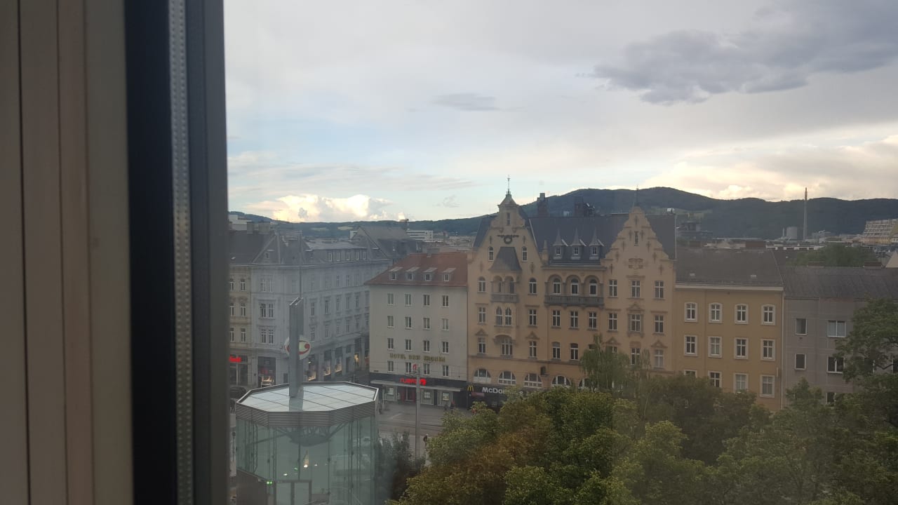 Ausblick Hotel Schillerpark Linz, a member of Radisson Individuals