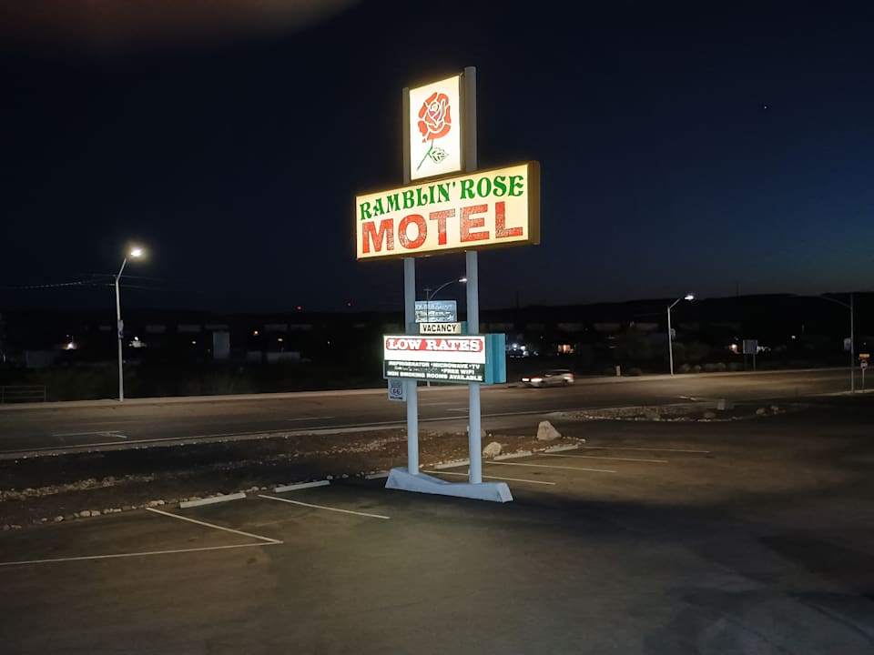 Außenansicht Motel Ramblin Rose