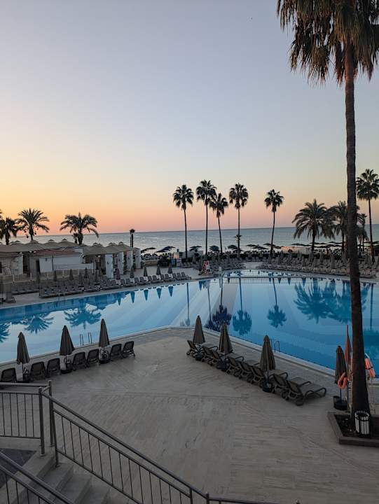 Pool Adora Hotel & Resort