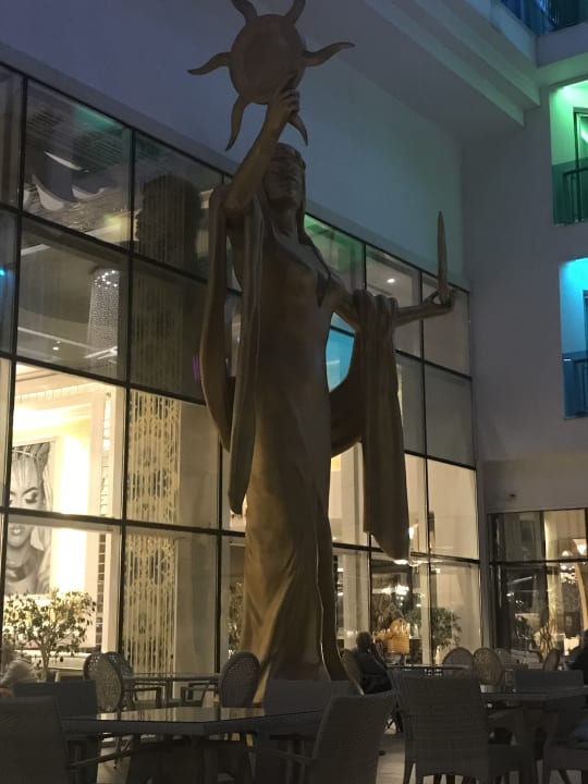 Sonstiges Azura Deluxe Resort & Spa Hotel