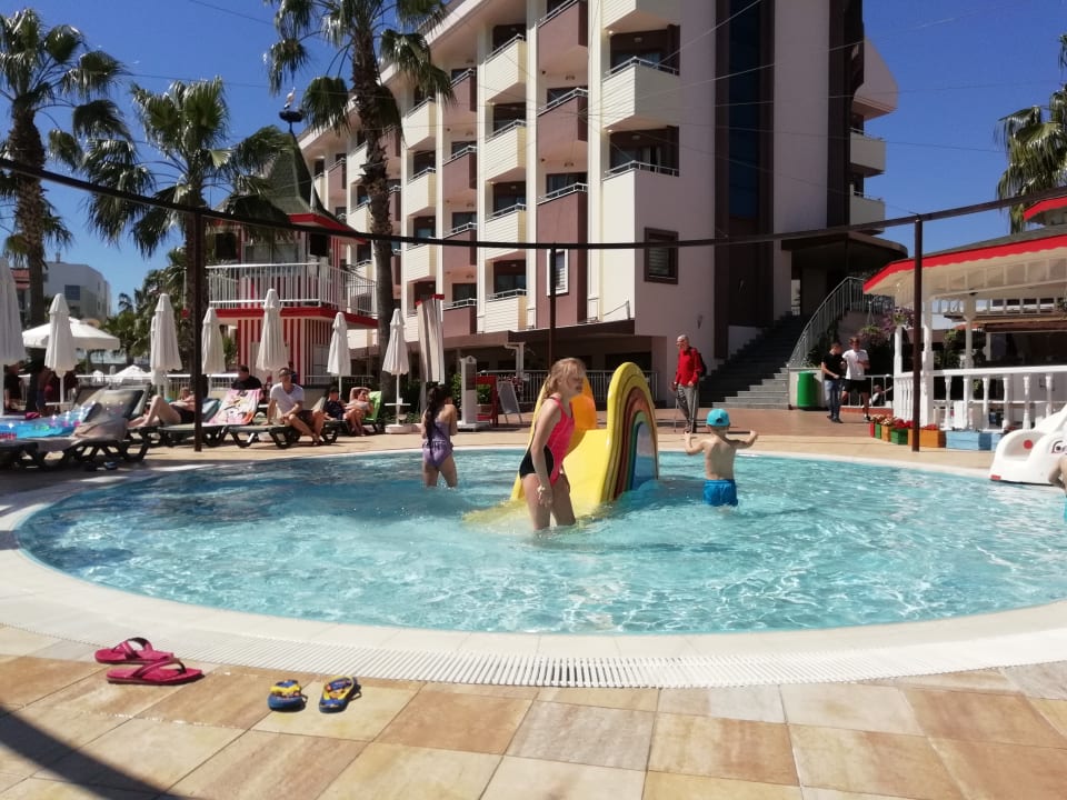 Pool Hane Family Resort