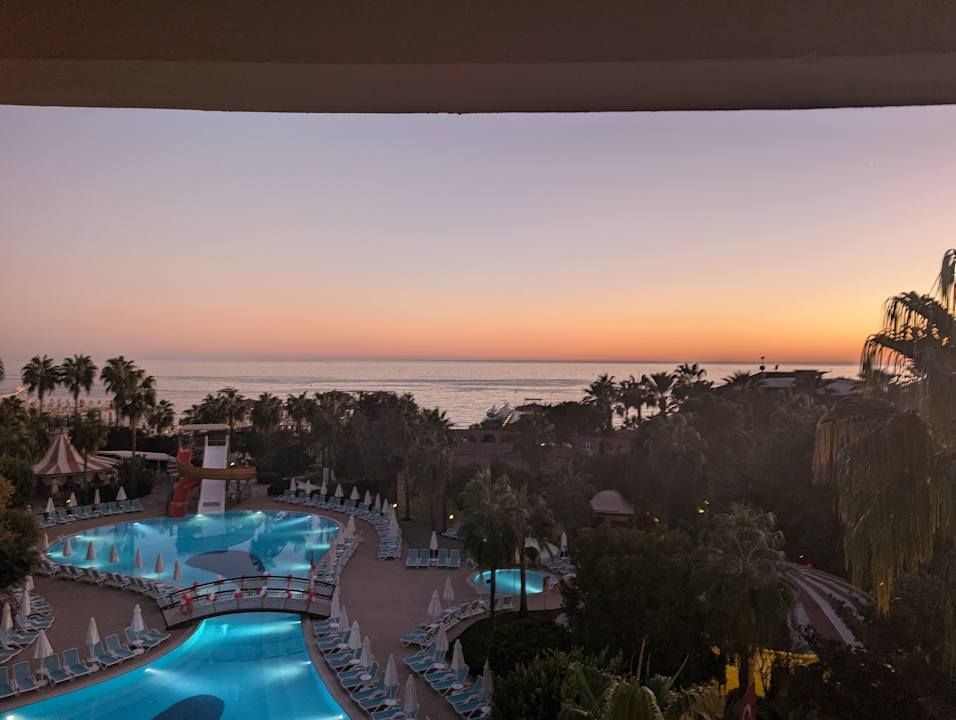 Pool Palmeras Beach Hotel