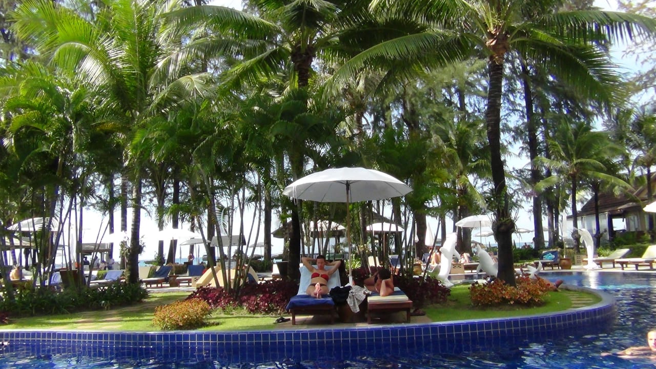 Die Ruheinsel am Pool Nr 2 Best Western Premier Bangtao Beach Resort & Spa