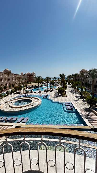 Ausblick The Grand Palace - Adults only