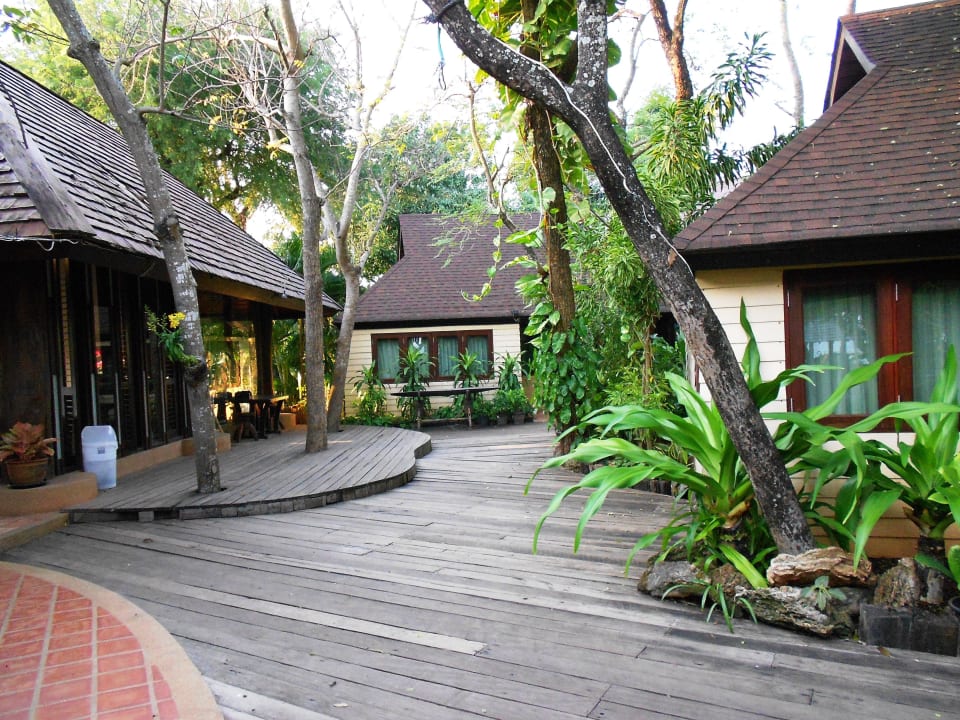 Bungalows Lomtalay Chalet Resort