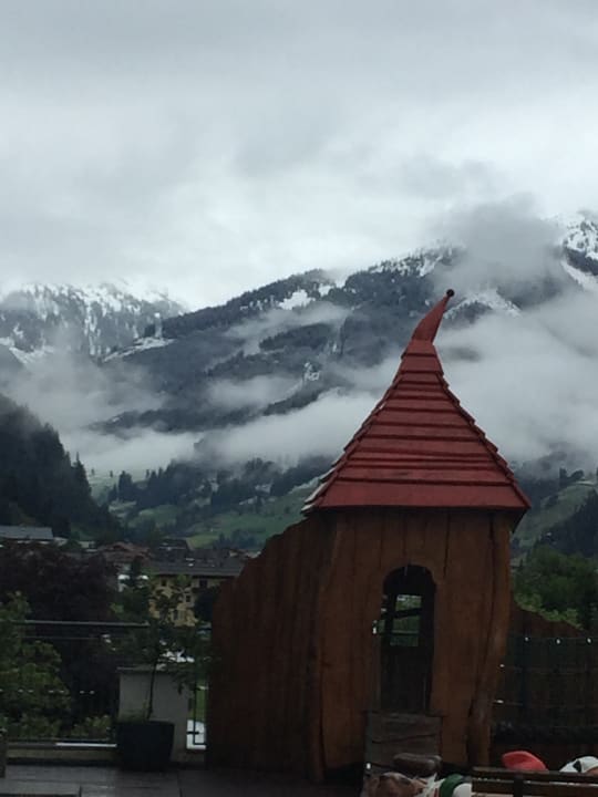 Ausblick Kinderhotel Waldhof