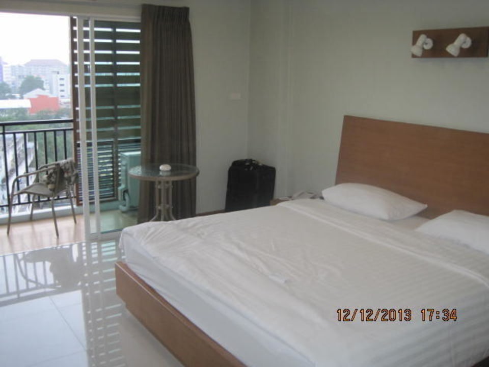 Bett Apartments NP Residence