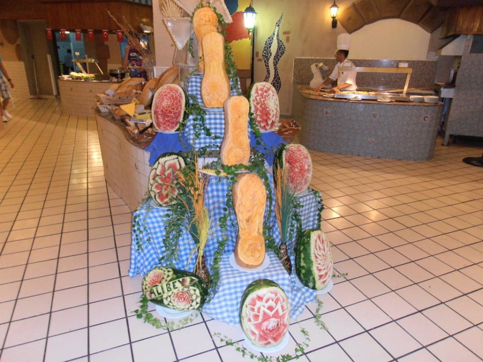 Abend- Büffet Ali Bey Club