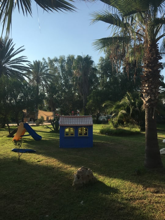 Gartenanlage Ladonia Hotels Delmare