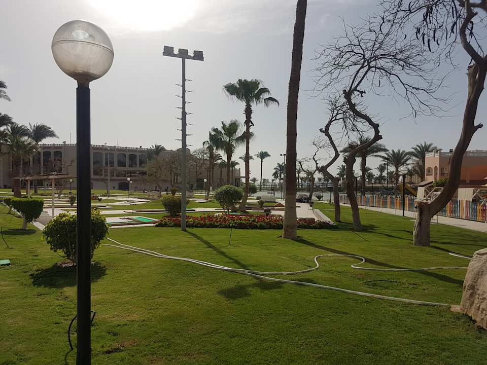 Gartenanlage Beach Albatros Resort