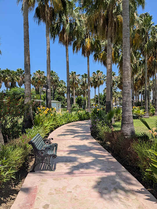 Außenansicht Royal Atlantis Beach Hotel