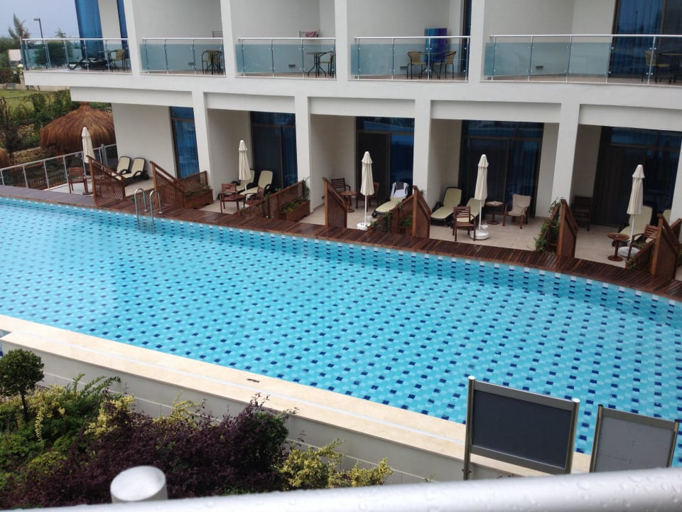 Blick auf die Elte Pool Zimmer Commodore Elite Suites & Spa - Adults only