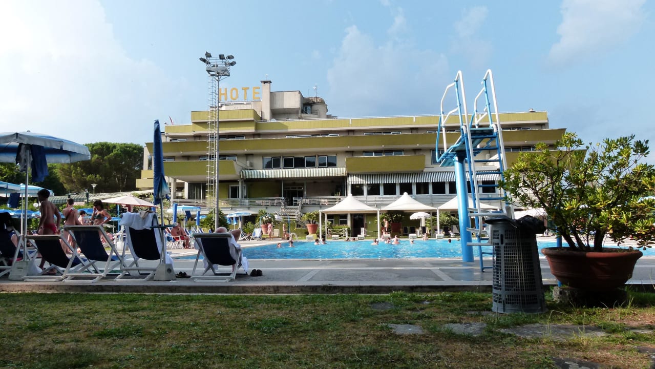 Blick vom Pool Hotel Country Club