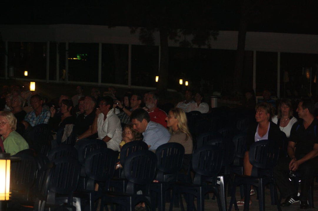 Diverse Abendshows Asteria Collection Side