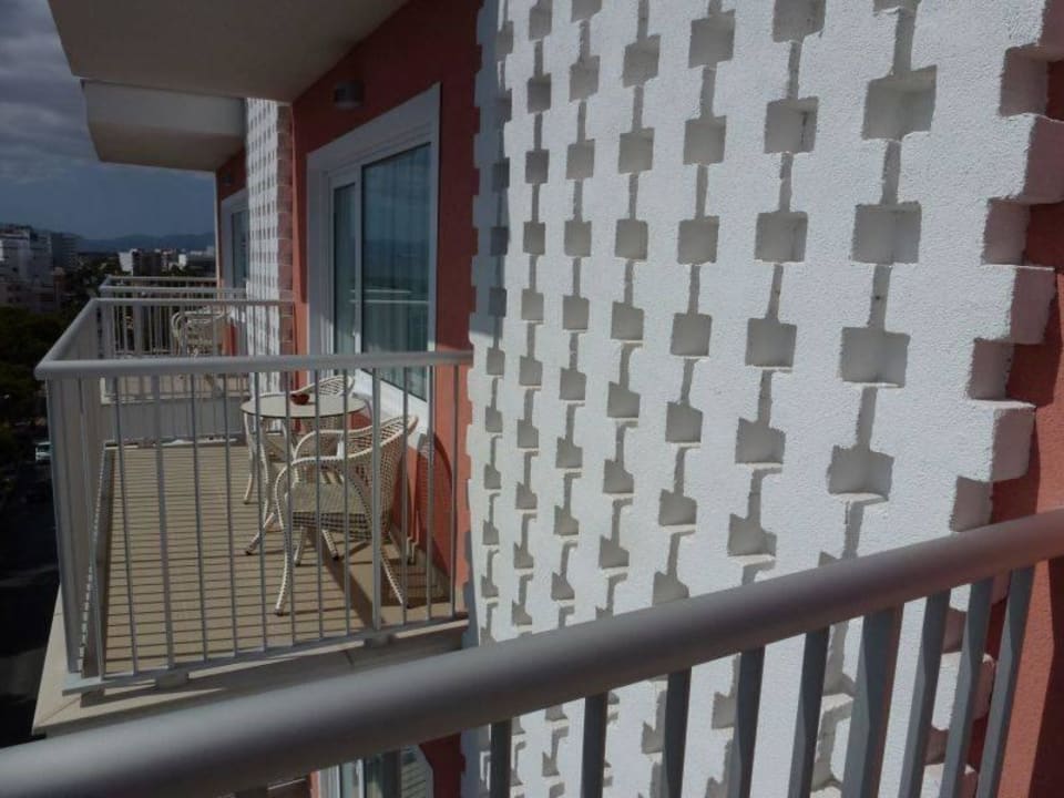 Neue Fassade Hotel & Appartements Leman