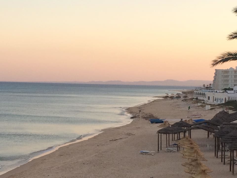 Ausblick am Abend Hotel Bel Azur Thalasso & Bungalows