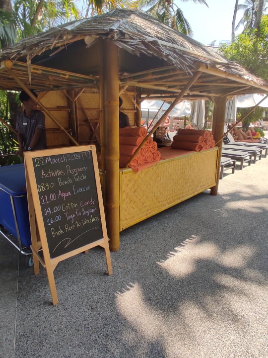 Pool Courtyard by Marriott Phuket, Patong Beach Resort