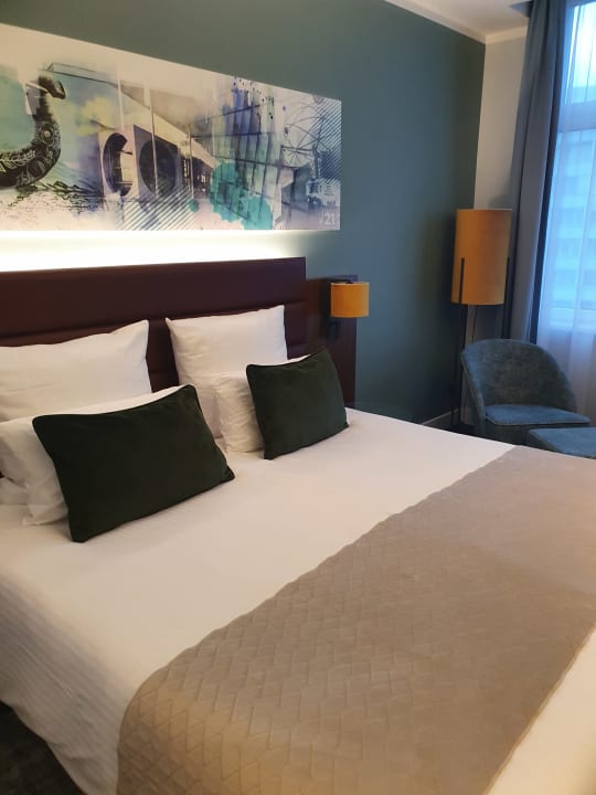 Zimmer Leonardo Royal Hotel Berlin Alexanderplatz