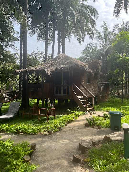 Außenansicht AbCa's Creek Lodge