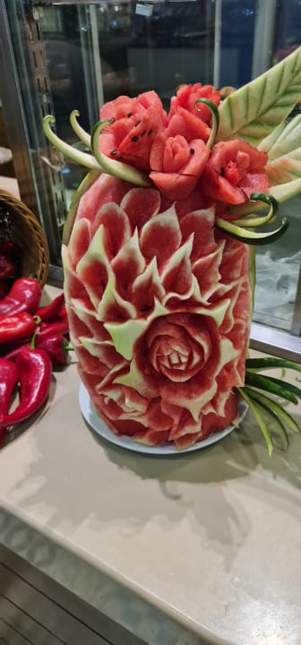 Gastro Saturn Palace Resort Hotel