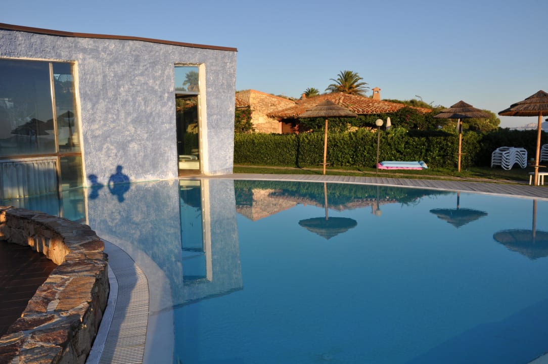 Geheizter Pool Hotel Resort & Spa Baia Caddinas