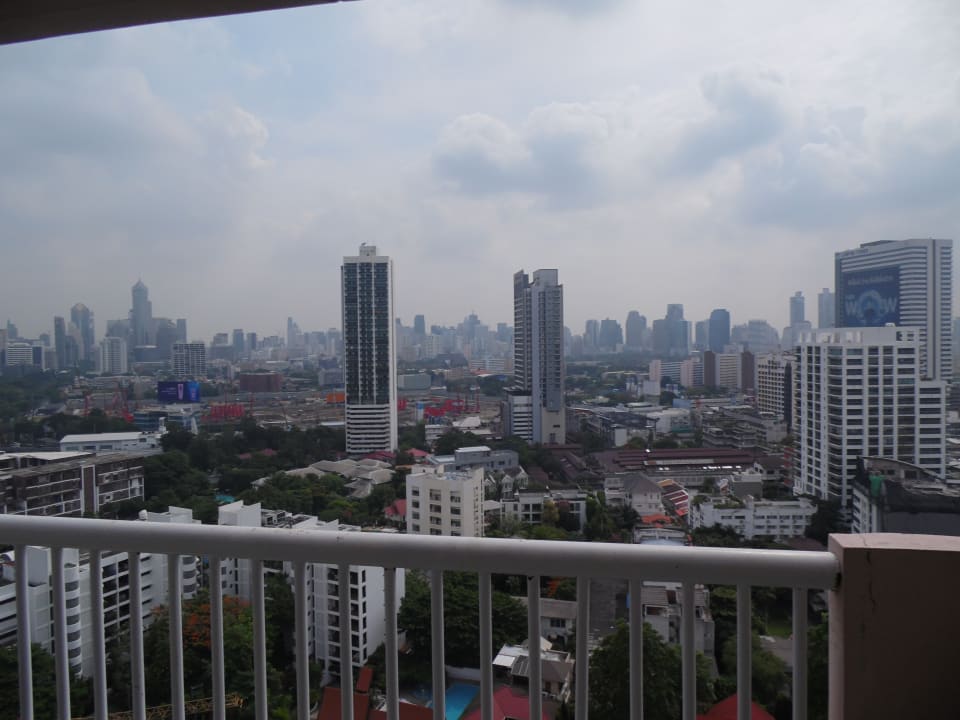 Ausblick Pantip Suites Sathorn