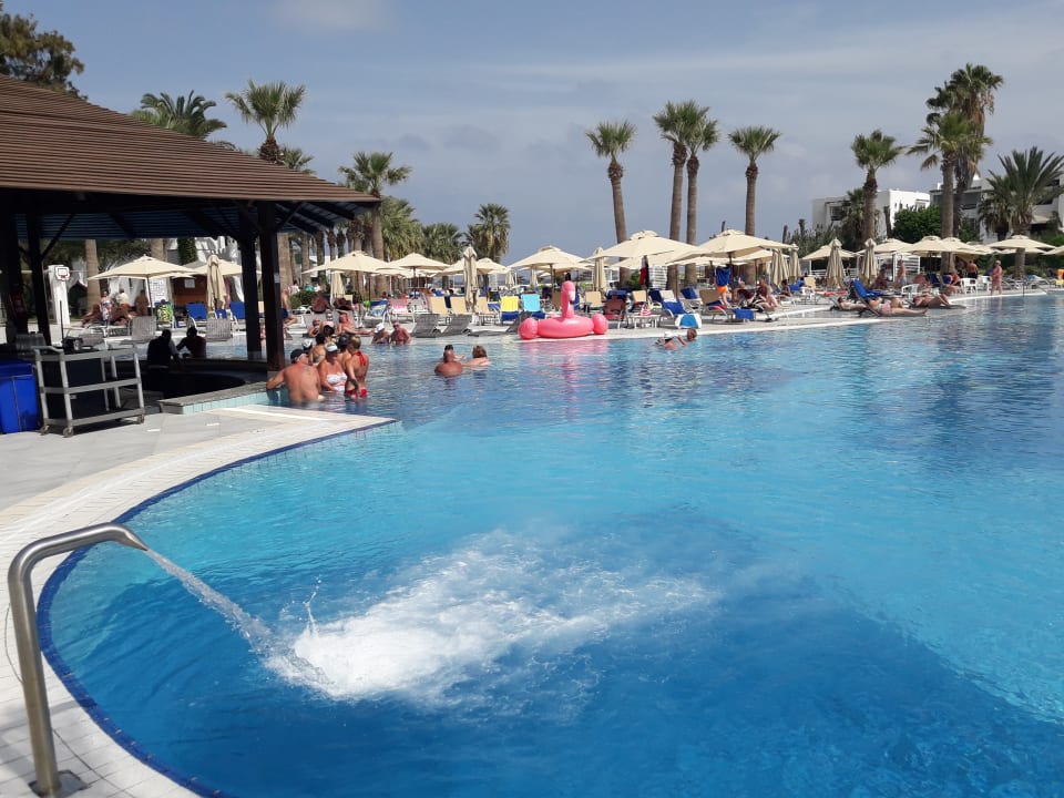 Pool Hotel Marhaba Palace