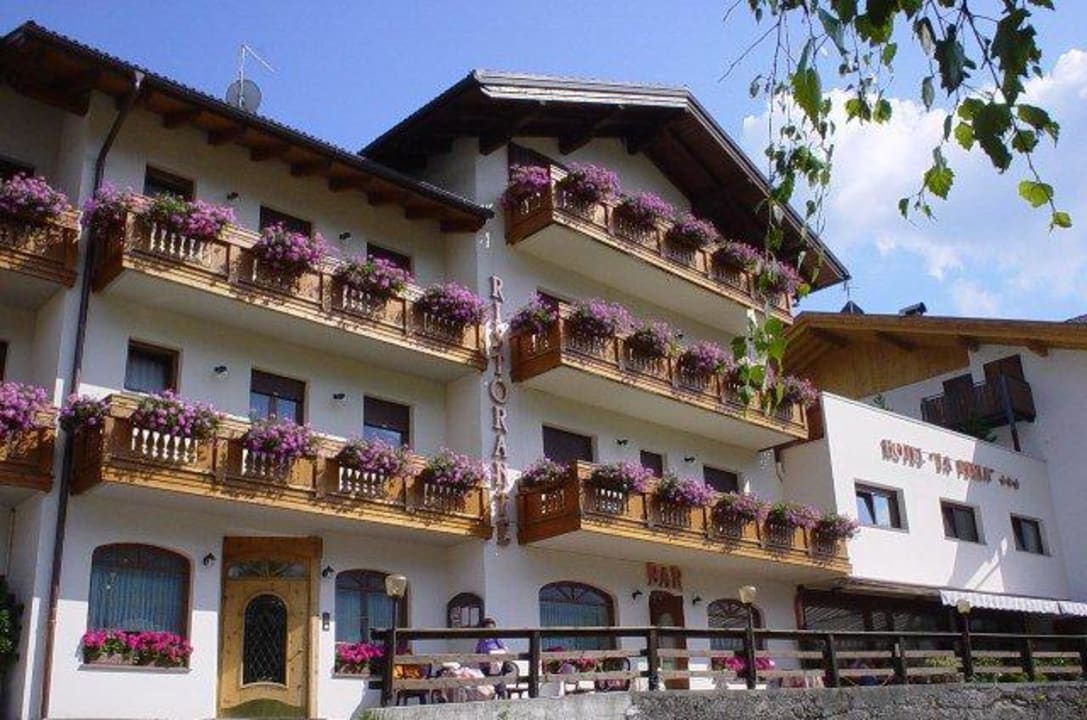 Family Hotel La Perla - Esterno Hotel La Perla