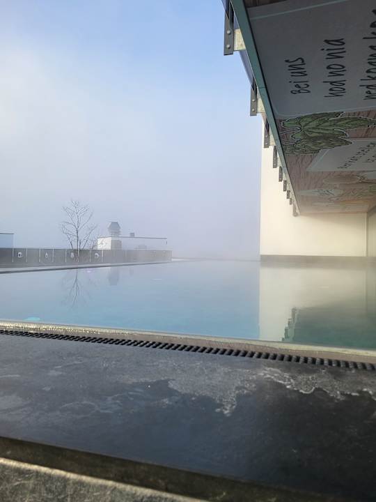 Pool 1. Bier & Wohlfühlhotel Gut Riedelsbach