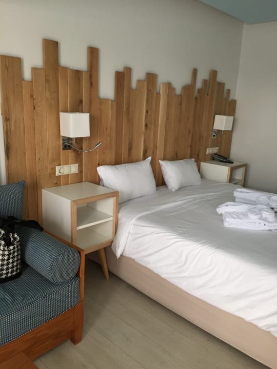 Zimmer Lyttos Beach Hotel