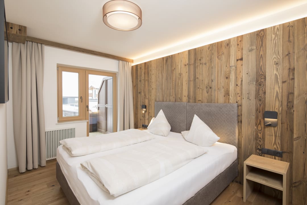 Zimmer Angerer Alpine Suiten und Familienappartements Tirol