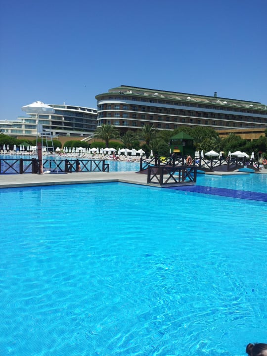 Blick von der Poolbar Voyage Belek Golf & Spa