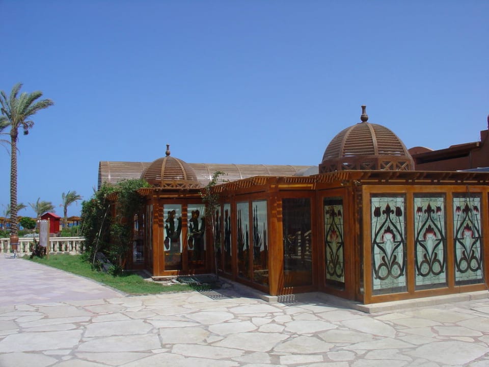 All Around the World Restaurant SUNRISE Royal Makadi Resort