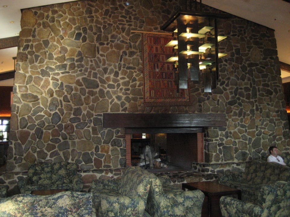 Innenbereich Disney's Sequoia Lodge