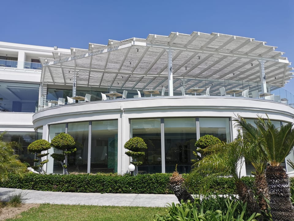 Gartenanlage Asterias Beach Resort