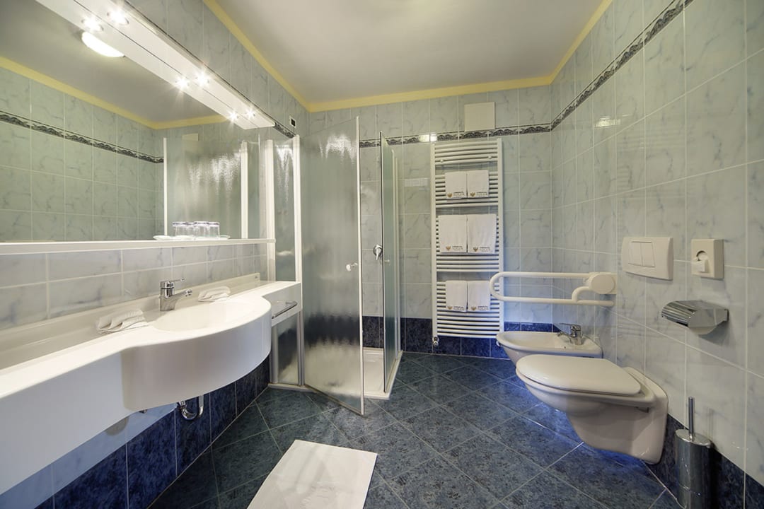 Zimmer Sonnenhotel Adler