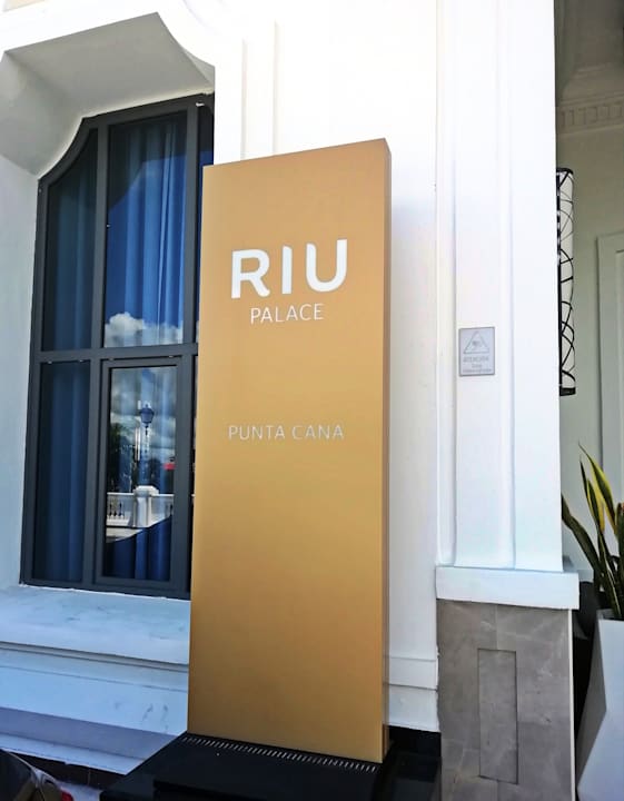 Außenansicht Hotel Riu Palace Punta Cana