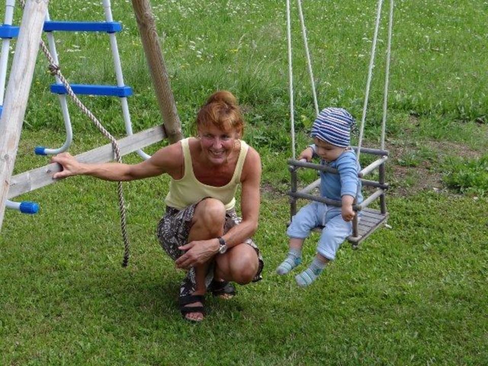 Kinderspielplatz auch für Kleinkinder Bio - & Kinderbauernhof Fritzer
