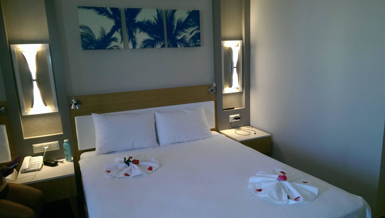 Schöne Decke Palm World Side Resort & Spa