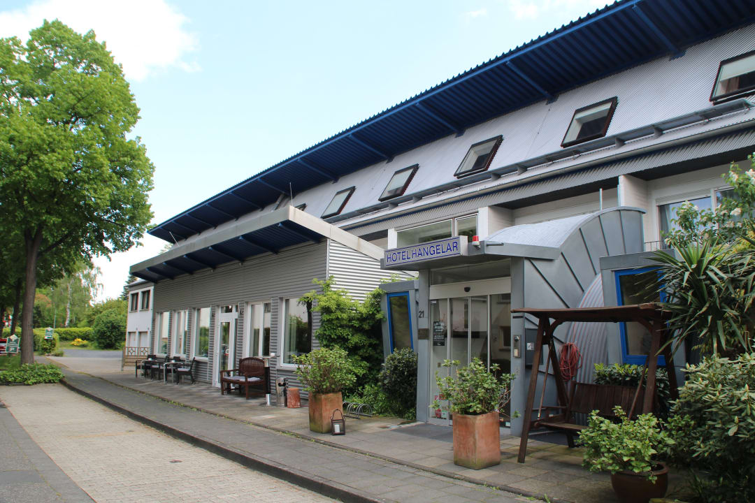 Außenansicht Hotel Hangelar